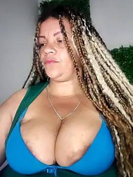 Chat +18 de Eva_Luxei ao vivo