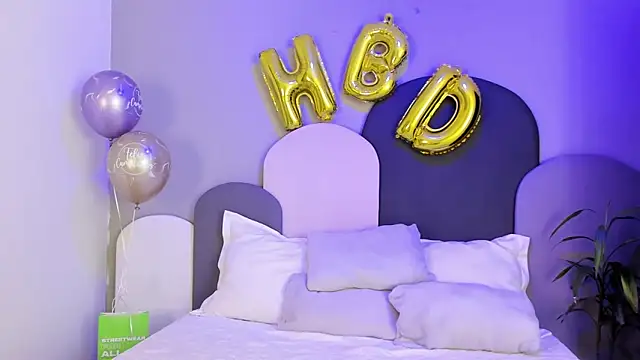 TaraCarson élő XXX-chatje