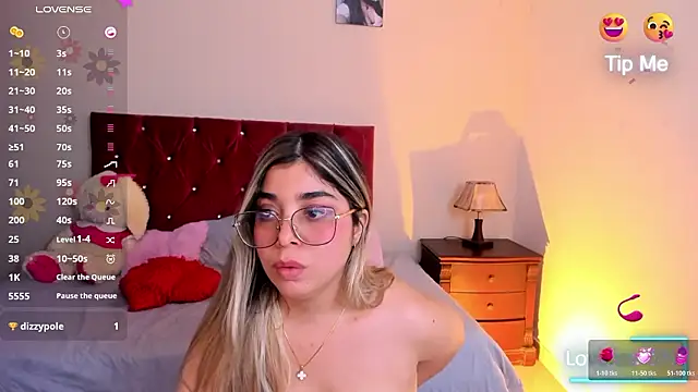 Chat +18 de Madisson_Star1 ao vivo