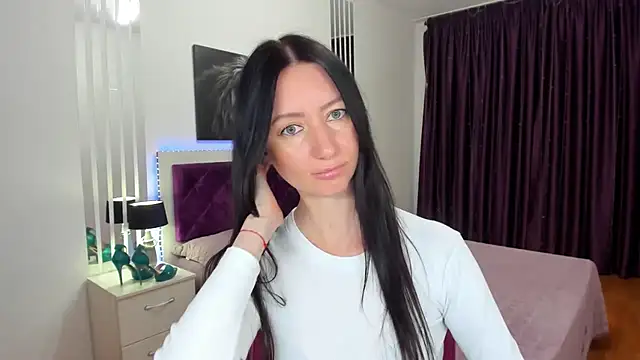 Czat XXX na żywo – NikaHoney