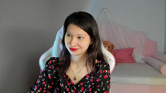 SaraDenars élő XXX-chatje