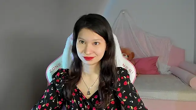 SaraDenars' Live XXX Chat