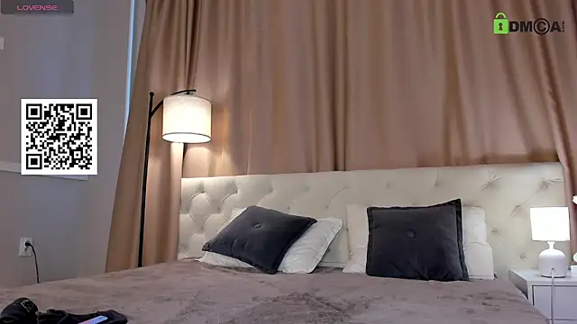 Skelerata's Webcam Show