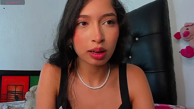 Chat +18 de Britney_Rose ao vivo