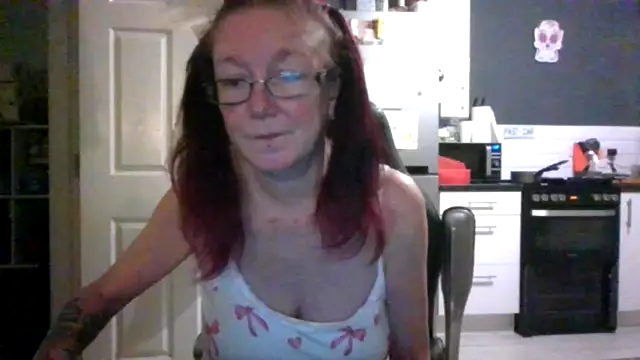 Jessica-Boobles Live XXX Chat