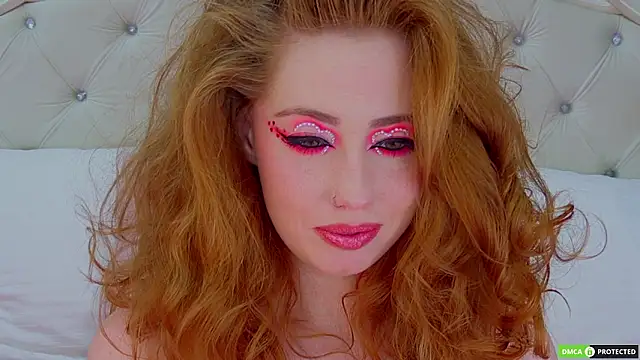 TinaBrook's Live XXX Chat