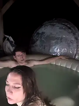 XXX chat uživo modela YourNotMySupervisor