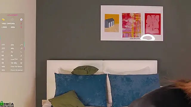 SaraHearts: απευθείας συνομιλία ΧΧΧ