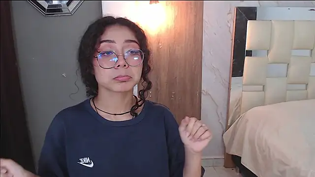 honeymoon_12のライブXXXチャット