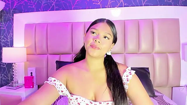 HatsaJonesのライブXXXチャット