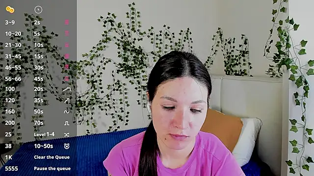 ChillGato's Live XXX Chat