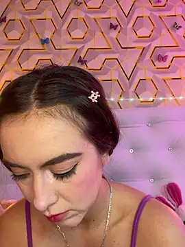 MelanyyJhonson15のライブXXXチャット