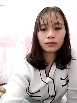 -Bami- 在線直播表演