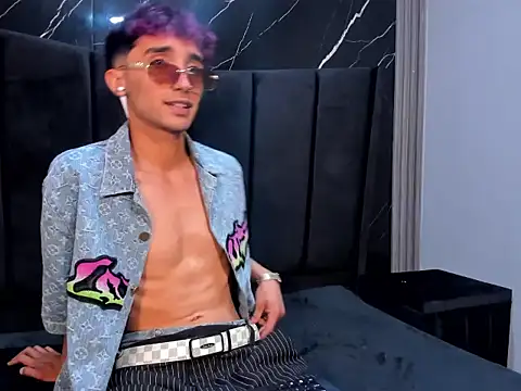 KrisX_hln Webbikameraesitys