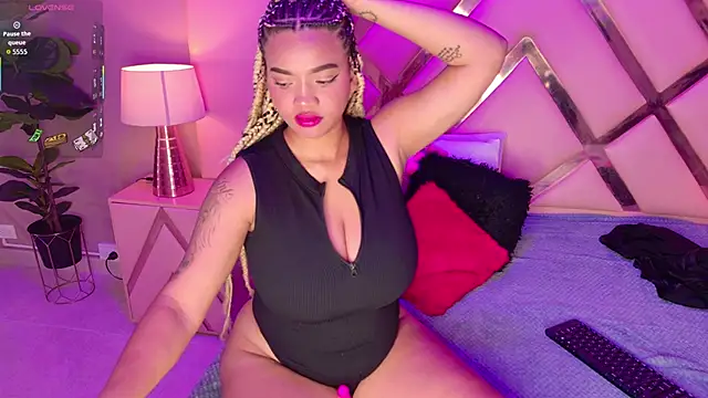 MalaikaBrown 现场XXX聊天