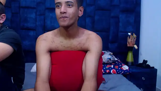 GroupNoLimits Webcamshow