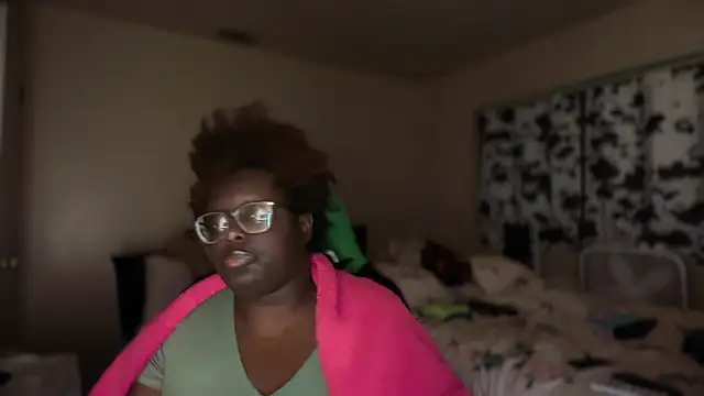 -Yagurlwest Live XXX-Chat