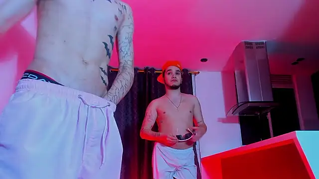 TheBatMansion's Live XXX Chat