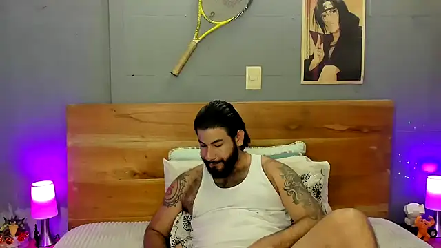 Prometeo-grizzly Adlı Modelin Web Kamerası Şovu