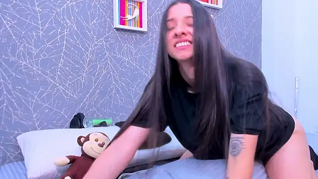 ViictoriiaSaenz Chat XXX in diretta