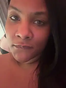 Chatroom XXX en direct de Chaniita