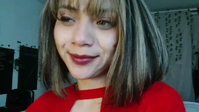 Dama_Scarlata18 Adlı Modelin Canlı XXX Sohbeti