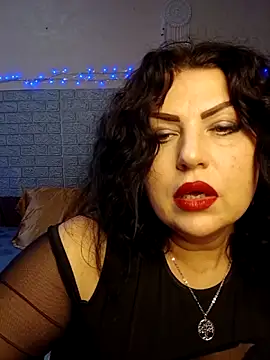 kataleya94 Adlı Modelin Canlı XXX Sohbeti