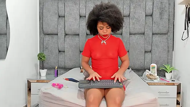 Chat XXX ao vivo de 2Hot4You_OS