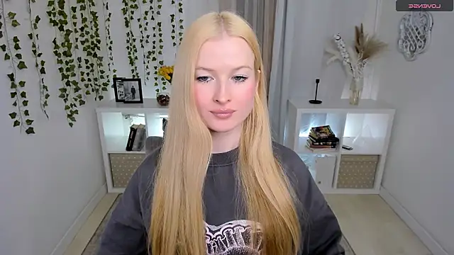 Laly_PeachのライブXXXチャット