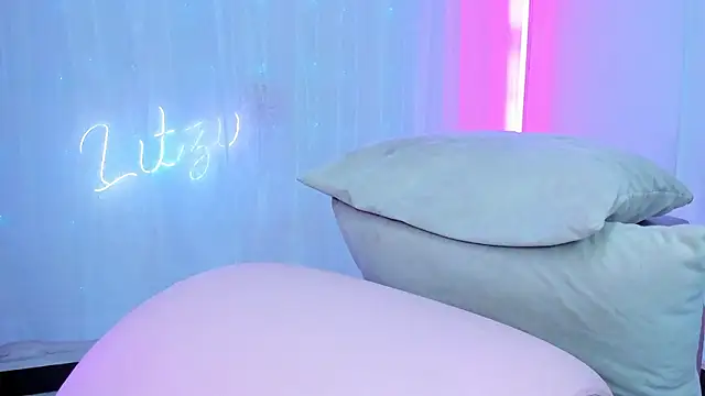 Živý XXX chat Litzy1_