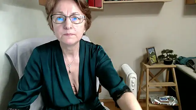 katemodel Adlı Modelin Canlı XXX Sohbeti