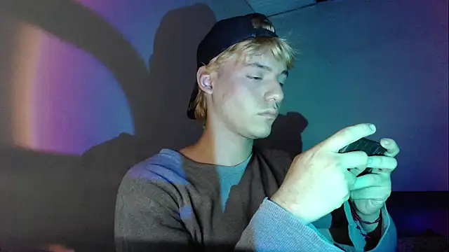 แชท XXX สดของ CrisotpherMoretti