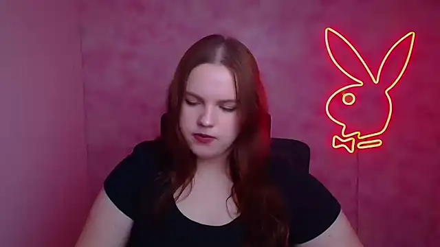 Kitty_Mia_Kitty: онлайн-секс-чат