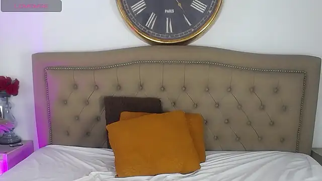 Adara_Ferrara Webcam show