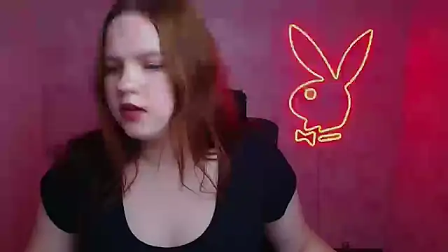 Chat +18 de Kitty_Mia_Kitty ao vivo