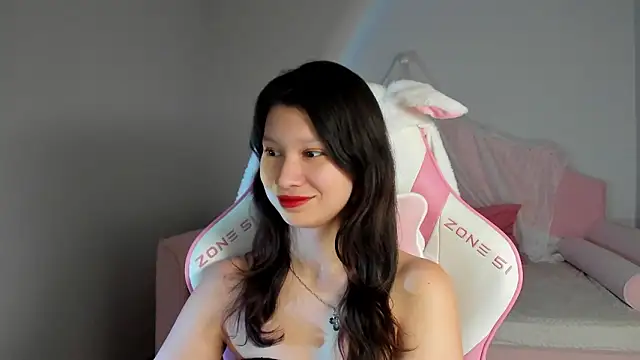 SaraDenars' Live XXX Chat