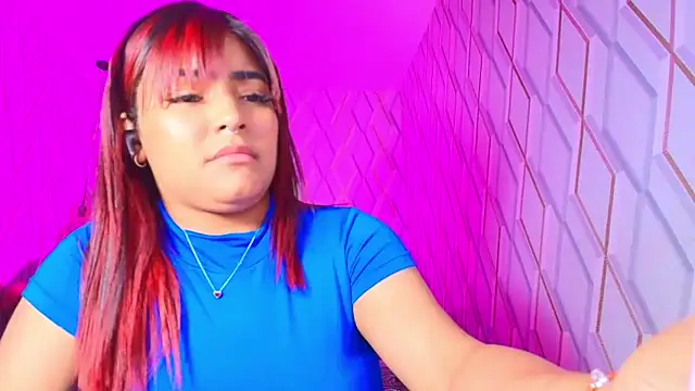 NicolleTaylor: διαδικτυακό σόου στην κάμερα