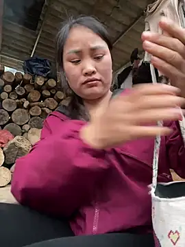 Miumiu999 网络视讯表演