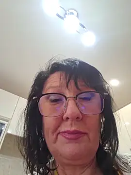 LaliaMia 在線直播表演