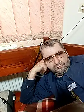 Cute-bears- Webcam-Show