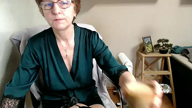 katemodel élő XXX-chatje