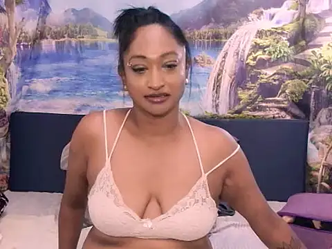 indianspicey Adlı Modelin Web Kamerası Şovu