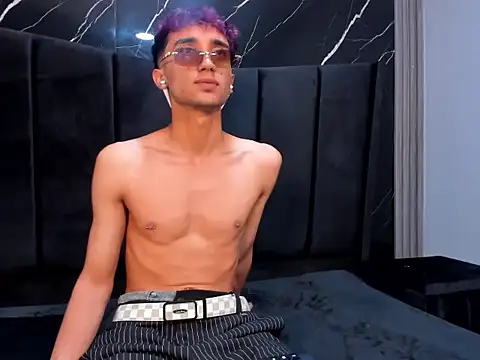 KrisX_hl 现场XXX聊天