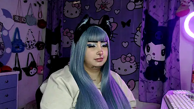 Онлайн чат XXX lussyevans24