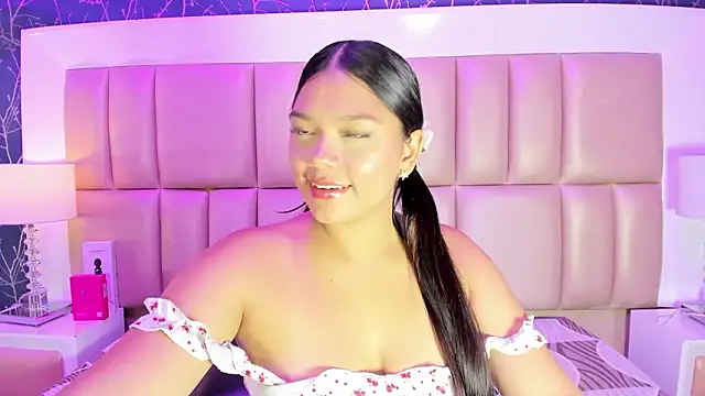 Chat XXX en directo de HatsaJones