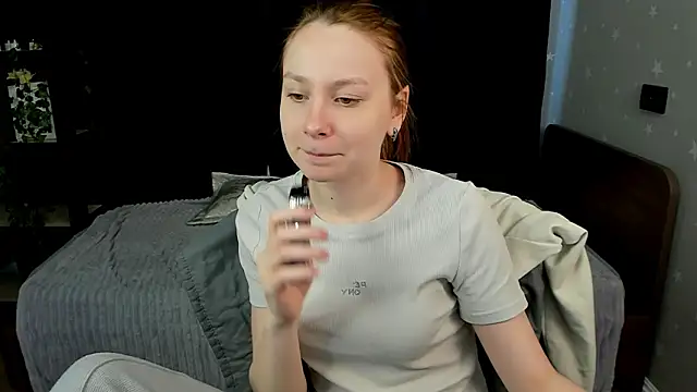 Lola_Raivis_のライブXXXチャット