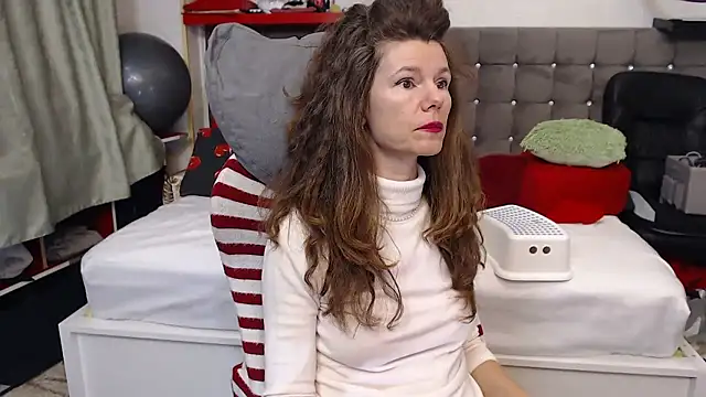 kellyterapy Adlı Modelin Canlı XXX Sohbeti