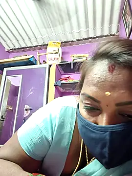 Tamil_Hot_Priya 在線直播表演