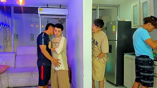 Houseofwarrios' Live XXX Chat