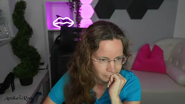 AnnikaRose Live XXX-Chat